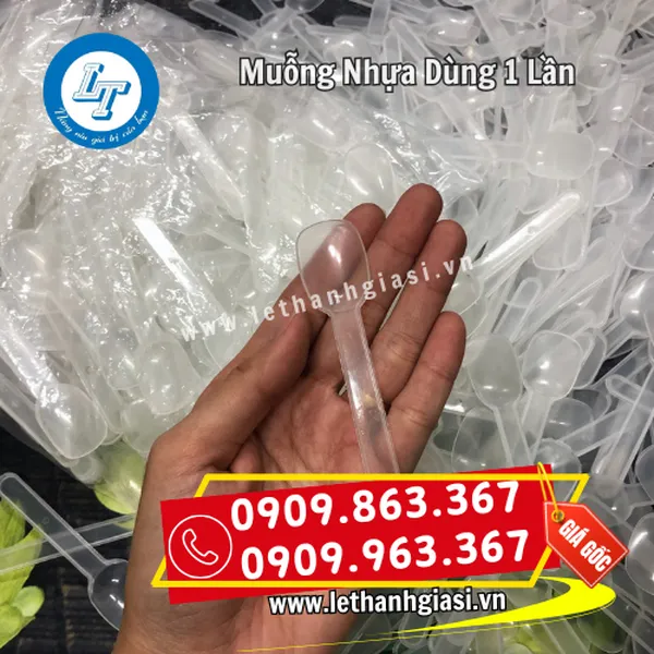 MUỖNG NHỰA DÙNG 1 LẦN