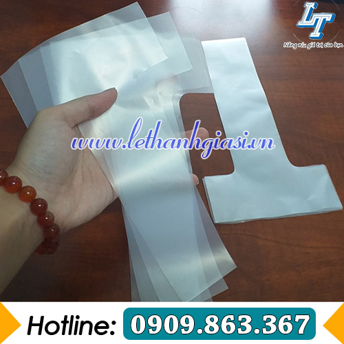 túi chữ t đựng trà sữa với thiết kế thủng đáy  túi chữ t đựng trà sữa với thiết kế thủng đáy