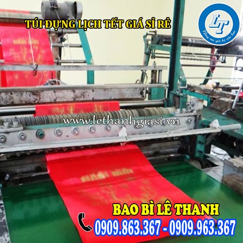 Túi đựng lịch Tết giá sỉ rẻ tại xưởng sản xuất Túi đựng lịch Tết giá sỉ rẻ tại xưởng sản xuất