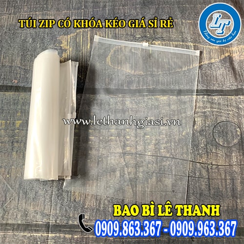 Túi zip có khóa kéo trong suốt dẻo đẹp Túi zip có khóa kéo trong suốt dẻo đẹp