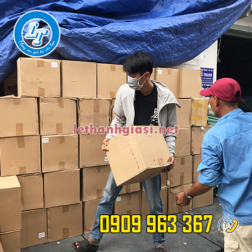 TÌM MUA HỘP ĐỰNG BÁNH BẰNG GIẤY CÓ QUAI Ở ĐÂU GIÁ RẺ