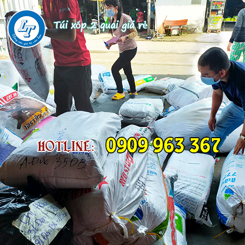 CUNG CẤP TÚI XỐP 2 QUAI GIÁ RẺ CHO ĐẠI LÝ túi xốp