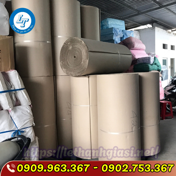 ĐỊA CHỈ BÁN GIẤY CARTON CUỘN 1M2 GIÁ SỈ TPHCM GIẤY CARTON CUỘN