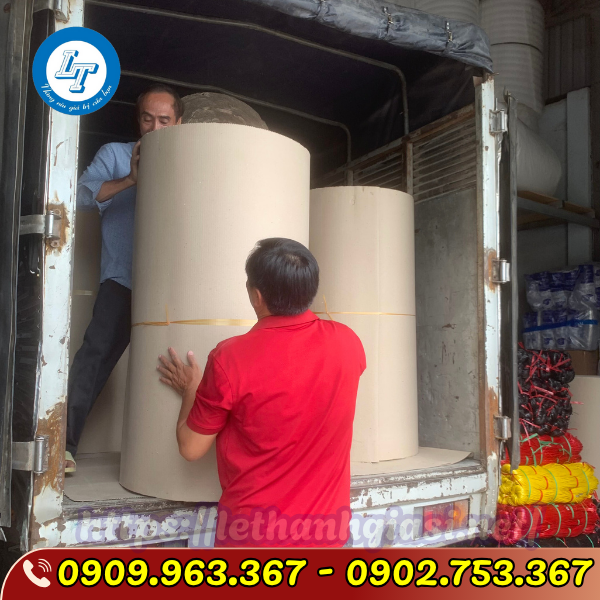 GIẤY CUỘN CARTON 2 LỚP GIÁ RẺ SĂN KHO TPHCM giấy cuộn carton 2 lớp