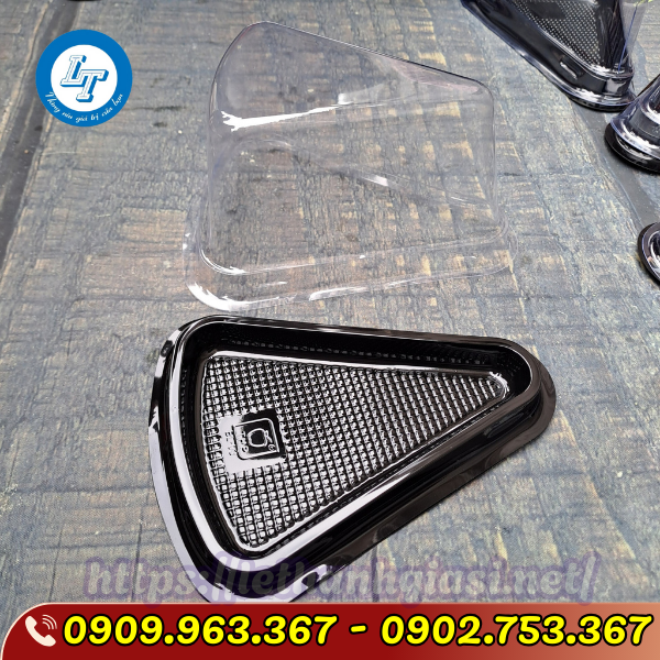 HỘP NHỰA ĐỰNG BÁNH TAM GIÁC HỘP NHỰA ĐỰNG BÁNH TAM GIÁC