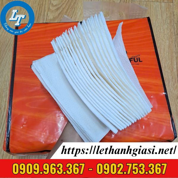 kho sỉ khăn gấy rút treo tường giá rẻ chất lượng cao nhất thị trường