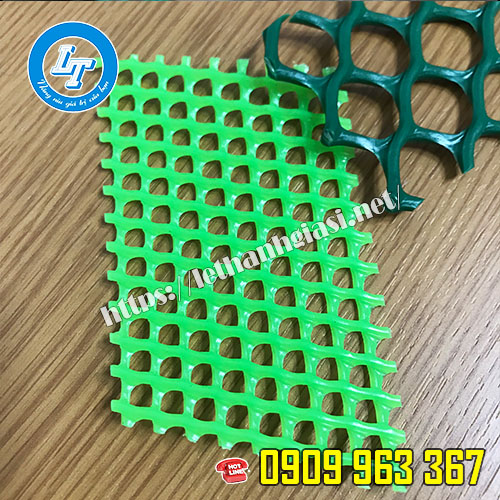 GIÁ RẺ LƯỚI NHỰA CỨNG MÀU XANH DÙNG TRONG CHĂN NUÔI lưới nhựa lỗ nhỏ màu xanh