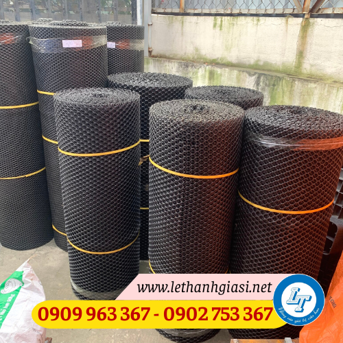 Lưới nhựa mắt cáo màu đen giá sỉ rẻ lưới nhựa mắt cáo màu đen khổ 1m5; 2m