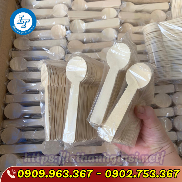 MUỖNG GỖ NHỎ DÙNG 1 LẦN ĂN KEM MUỖNG GỖ NHỎ DÙNG 1 LẦN ĂN KEM