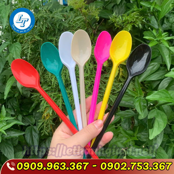 CUNG CẤP SỈ MUỖNG NHỰA TRÀ SỮA DÙNG 1 LẦN ĐỦ MÀU TẠI TPHCM CUNG CẤP SỈ MUỖNG NHỰA TRÀ SỮA DÙNG 1 LẦN ĐỦ MÀU TẠI TPHCM