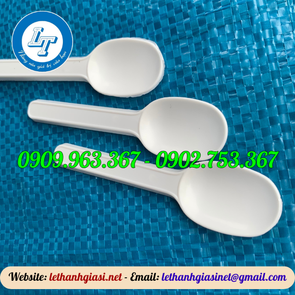 MUỖNG SỮA CHUA muỗng nhựa nhỏ