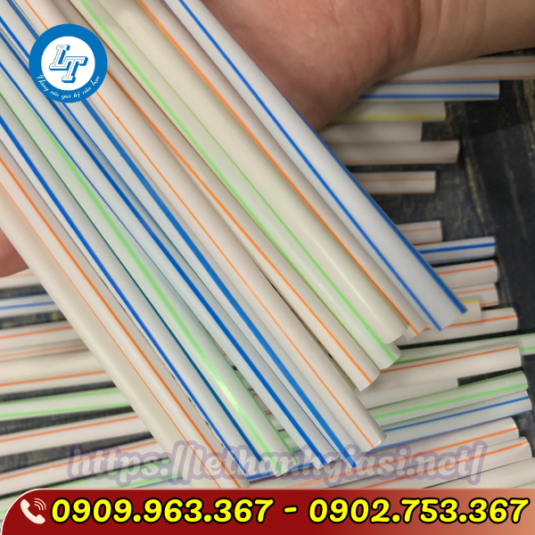 ỐNG HÚT NƯỚC MÍA NHIỀU MÀU ỐNG HÚT NƯỚC MÍA NHIỀU MÀU