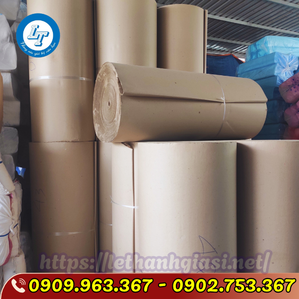 BÁO GIÁ SỈ GIẤY CUỘN CARTON 2 LỚP CÂN KG TẠI TPHCM giấy cuộn carton 2 lớp