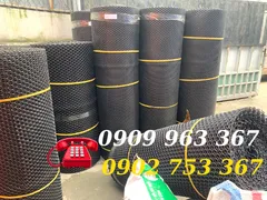 Giá rẻ lưới nhựa đen mắt cáo chuyên dùng trong chăn nuôi