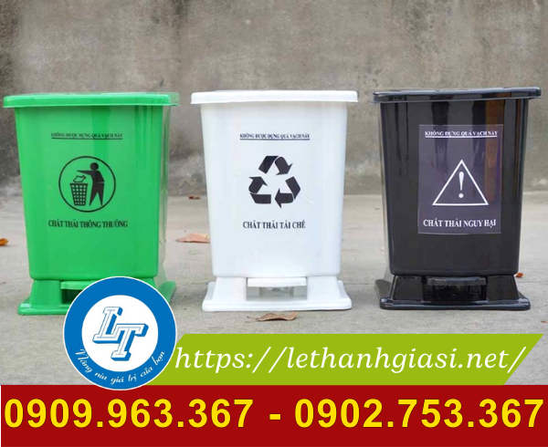 Có bán thùng rác màu xanh, vàng, đen, trắng giá rẻ thùng đựng rác nhựa