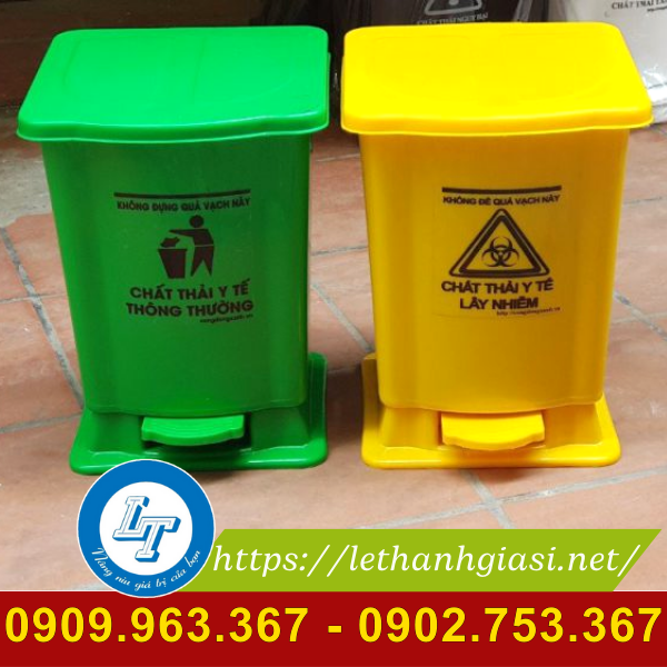 Có bán thùng rác màu xanh, vàng, đen, trắng giá rẻ thùng rác nhựa nhỏ