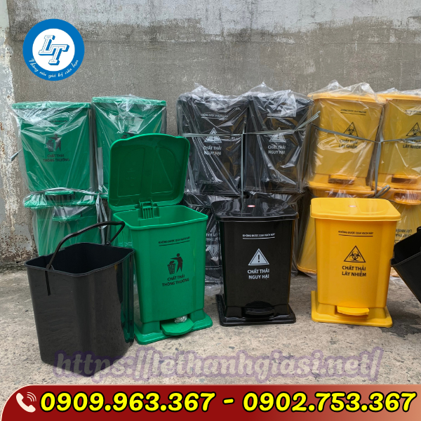 THÙNG ĐỰNG RÁC Y TẾ 30L THÙNG ĐỰNG RÁC Y TẾ 30L NHIỀU MÀU