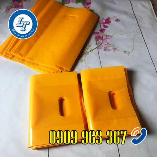 BÁN TÚI XỐP GIÁ RẺ TẠI XƯỞNG túi hột xoài pe màu vàng