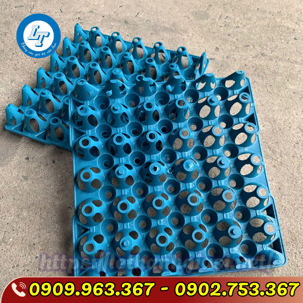 VỈ TRỨNG NHỰA CỨNG 30 QUẢ ĐỦ MÀU GIÁ SỈ VỈ TRỨNG NHỰA CỨNG 30 QUẢ ĐỦ MÀU GIÁ SỈ