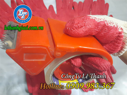 Mua găng tay len nhúng nhựa giá theo từng trọng lượng. màu sắc găng tay nhúng nhựa