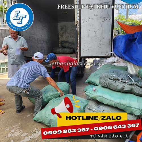 ủng nhựa mũi thép giá sỉ xanh đen đế đỏ ủng nhựa mũi thép giá sỉ xanh đen đế đỏ