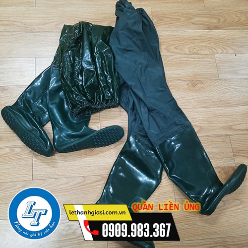 xả số lượng quần mưa liền ủng chất liệu chống thấm siêu rẻ xả số lượng quần mưa liền ủng chất liệu chống thấm siêu rẻ