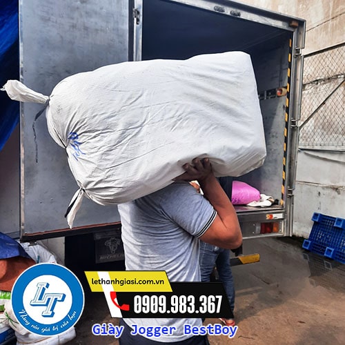 giày bảo hộ công trình Jogger Bestboy mua sỉ giá rẻ hơn 200k giày bảo hộ công trình Jogger Bestboy mua sỉ giá rẻ hơn 200k