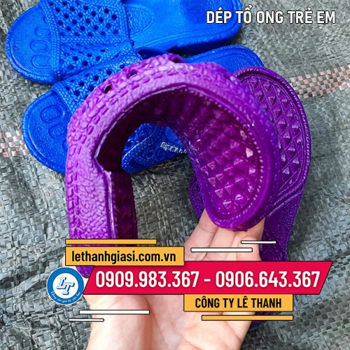 Mẫu DÉP TỔ ONG TRẺ EM giá sỉ siêu rẻ nhiều màu Mẫu DÉP TỔ ONG TRẺ EM giá sỉ siêu rẻ nhiều màu