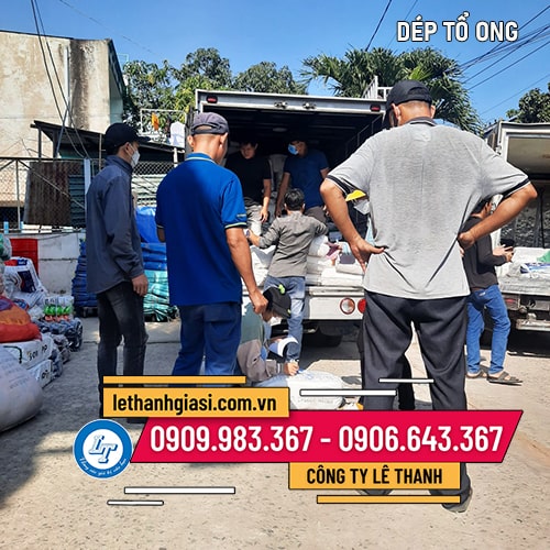 Xưởng bán dép tổ ong thái xanh coban hot trend Xưởng bán dép tổ ong thái xanh coban hot trend