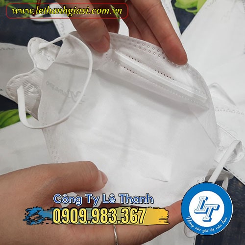 Mẹo đeo khẩu trang đúng cách, sỉ thùng giá rẻ tại Lê Thanh Mẹo đeo khẩu trang đúng cách, sỉ thùng giá rẻ tại Lê Thanh