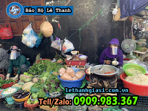 địa chỉ mua mặt nạ chống giọt bắn giá sỉ chống độc kính