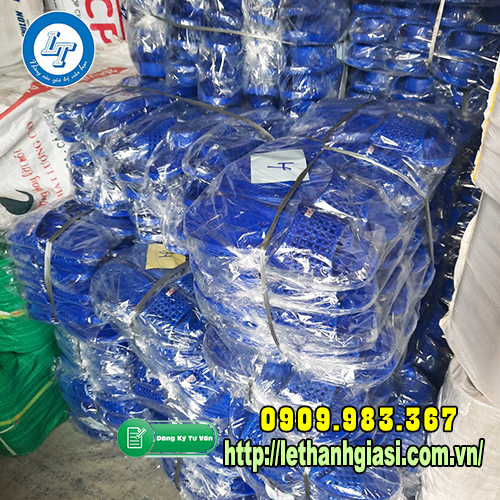 dép tổ ong vật dụng phổ biến trong đời sống dép