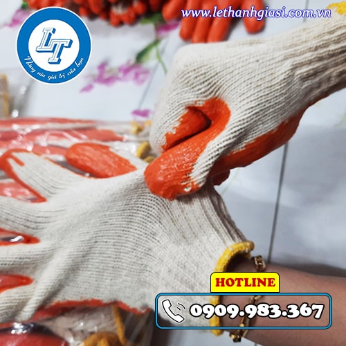 cần tìm bao tay phủ nhúng nhựa 500 đôi/bao giá cạnh tranh năm 2022 cần tìm bao tay phủ nhúng nhựa 500 đôi/bao giá cạnh tranh năm 2022