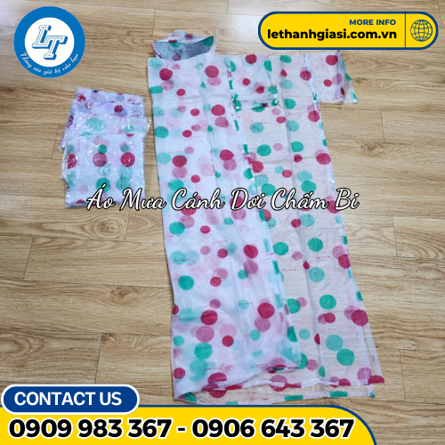 Áo mưa cánh dơi chấm bi 2 Áo mưa cánh dơi chấm bi 2