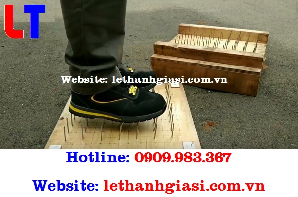 Giày bảo hộ SAFERY JOGGER Giày bảo hộ SAFERY JOGGER