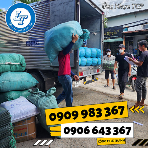 Ủng bảo hộ TGP full trắng giá rẻ Ủng bảo hộ TGP full trắng giá rẻ