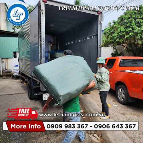 áo mưa cánh dơi có kính đèn xe giá sỉ chính hãng áo mưa cánh dơi có kính đèn xe giá sỉ chính hãng