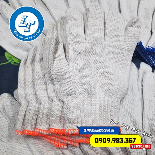 giảm giá khủng mua găng tay len kem trắng sỉ 500 đôi giảm giá khủng mua găng tay len kem trắng sỉ 500 đôi