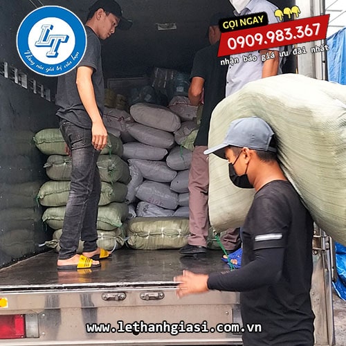 Bọc giày chống tĩnh điện bao giá đổi trả dùng 1 lần 10 đôi/ cuộn Bọc giày chống tĩnh điện bao giá đổi trả dùng 1 lần 10 đôi/ cuộn