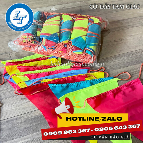 cờ dây tam giác trang trí giá sỉ 2 cờ dây tam giác trang trí giá sỉ 2