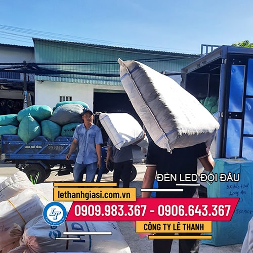 Cần mua đèn pin gắn led đội đầu sỉ số lượng Cần mua đèn pin gắn led đội đầu sỉ số lượng