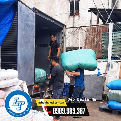 cần báo giá dép tổ ong nữ, 100 đôi giá thế nào cần báo giá dép tổ ong nữ, 100 đôi giá thế nào