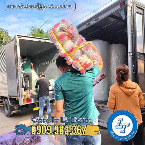 loại dép tổ ong nữ nào đi trong nhà hot nhất 2022 loại dép tổ ong nữ nào đi trong nhà hot nhất 2022