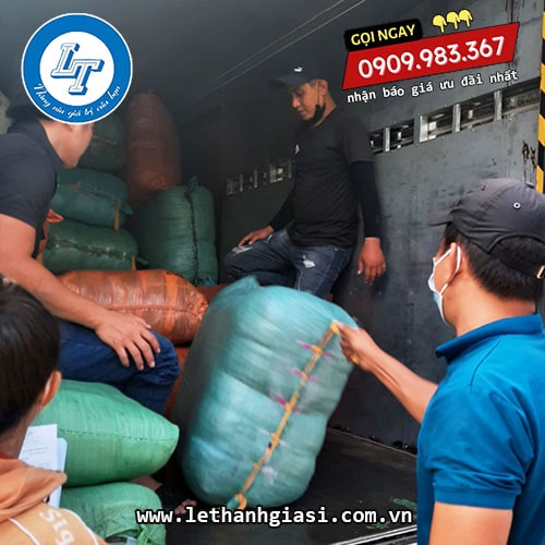 tổng kho găng tay len hở ngón nam nữ đi xe máy/ bấm điện thoại rẻ nhất tổng kho găng tay len hở ngón nam nữ đi xe máy/ bấm điện thoại rẻ nhất