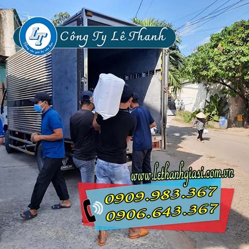 buôn sỉ giày bảo hộ lao động XP chỉ vàng buôn sỉ giày bảo hộ lao động XP chỉ vàng