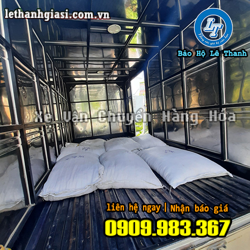 tìm mua giá rẻ kính chống giọt bắn mặt kính trong suốt kính
