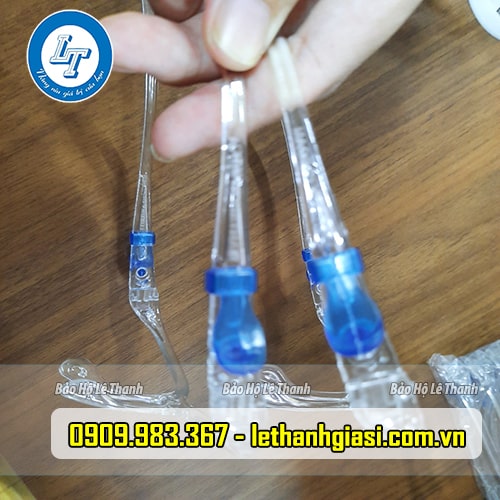 mua kính chống giọt bắn an toàn trong mùa lễ Tết kính chống giọt bắn