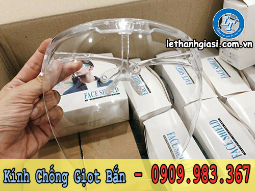 kính chống giọt bắn an toàn trong mùa covid kính chống giọt bắn