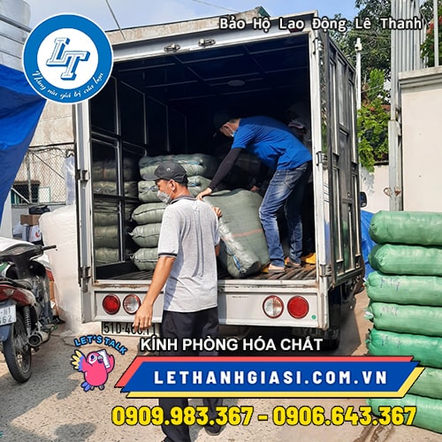 Mua sỉ kính chống hóa chất trắng Đài Loan Mua sỉ kính chống hóa chất trắng Đài Loan