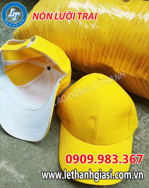 Nón kết màu vàng Nón kết màu vàng